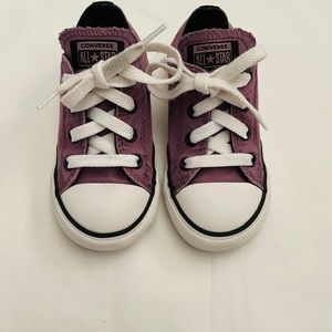 Purple girl converse
